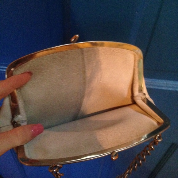 Real Leather clutch bag💛 - Picture 3 of 4